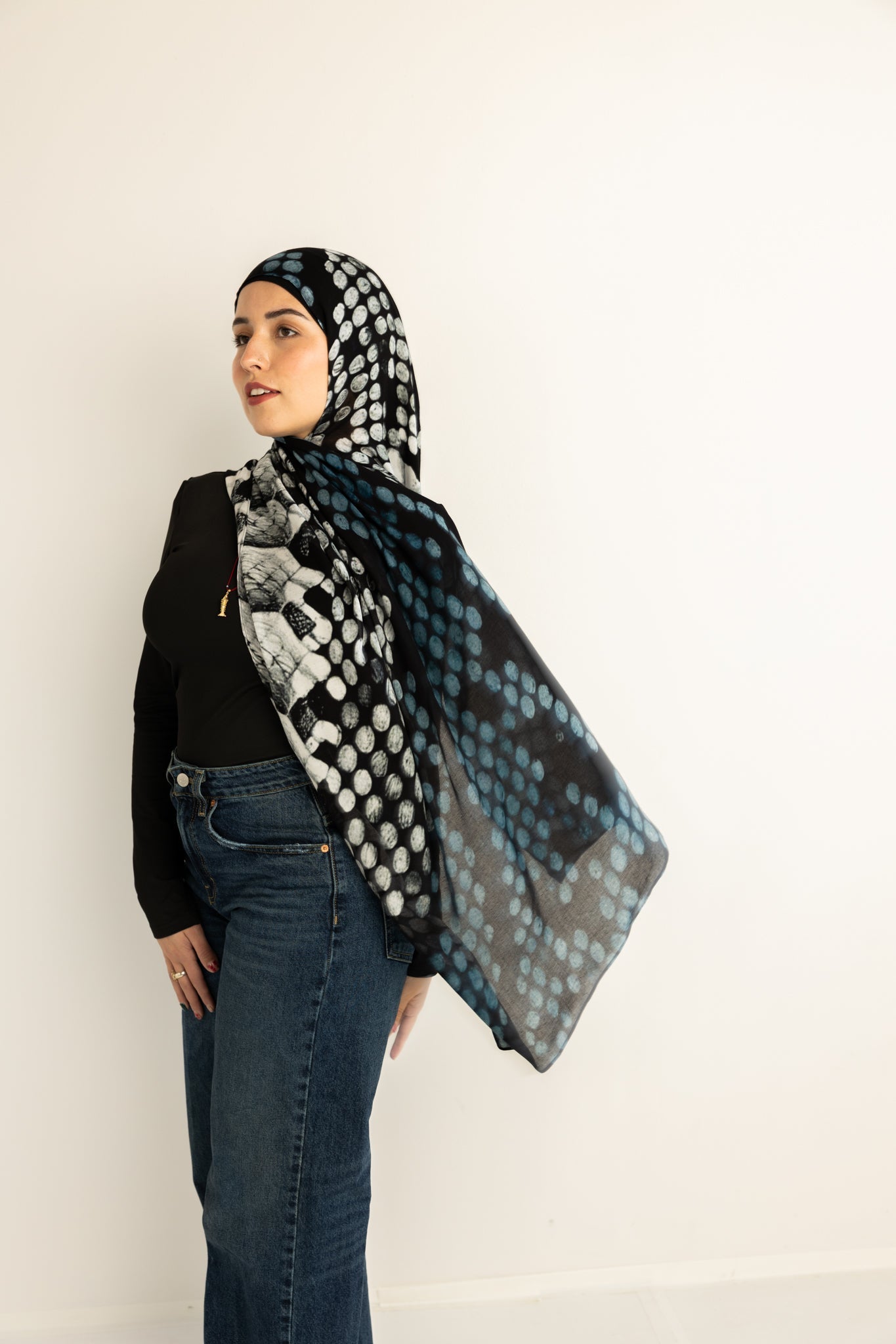 Modal Hijab - Midnight Serpent