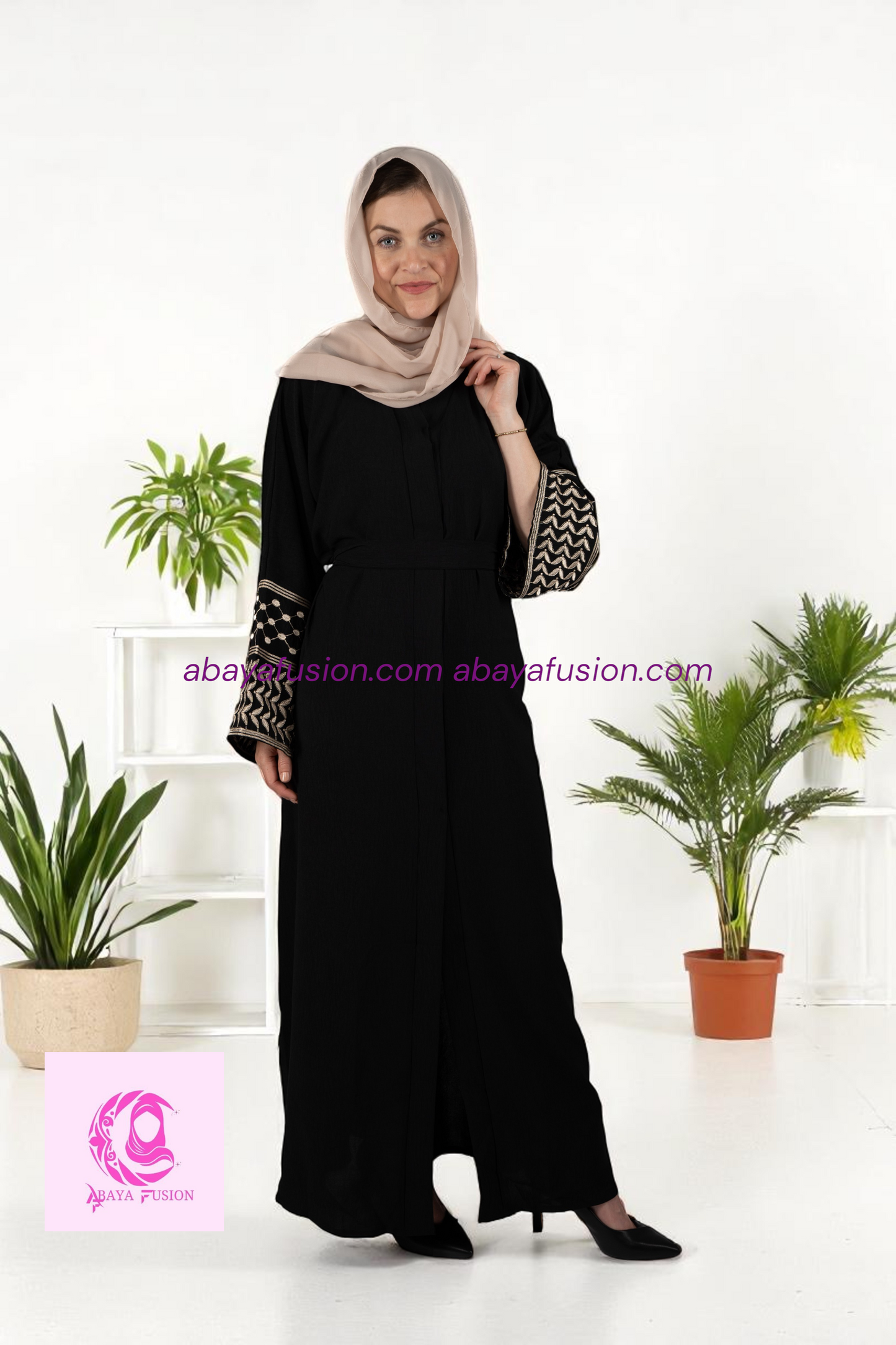 Keffiyeh pattern Dubai Abaya