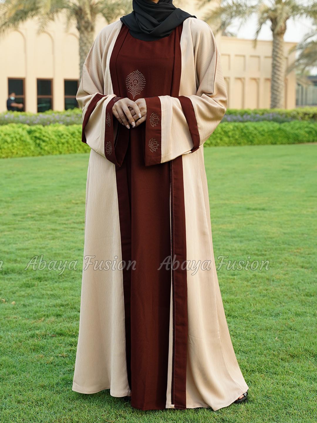 Masha Crepe Dark Maroon black and cream shrug abaya
